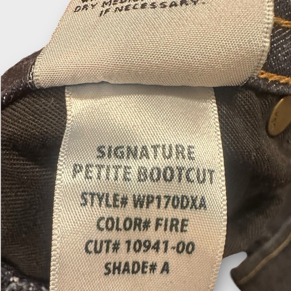 Hudson Women’s Petite Jeans - Picture 9 of 10